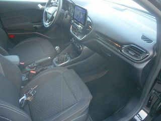 Ford Fiesta 2022-thumb-21