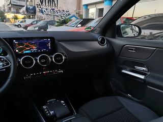 Mercedes-Benz GLA 250 2023 e 8G-DCT ΕΡΓΟΣΤΑΣΙΑΚΗ ΕΓΓΥΗΣΗ-thumb-29