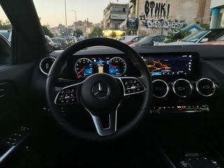 Mercedes-Benz GLA 250 2023 e 8G-DCT ΕΡΓΟΣΤΑΣΙΑΚΗ ΕΓΓΥΗΣΗ-thumb-22