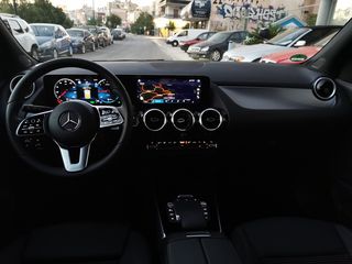 Mercedes-Benz GLA 250 2023 e 8G-DCT ΕΡΓΟΣΤΑΣΙΑΚΗ ΕΓΓΥΗΣΗ-thumb-24