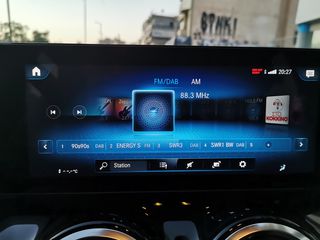 Mercedes-Benz GLA 250 2023 e 8G-DCT ΕΡΓΟΣΤΑΣΙΑΚΗ ΕΓΓΥΗΣΗ-thumb-60