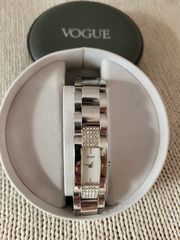 Vogue Γυναικείο ρολόι χειρός με μπρασελέ 