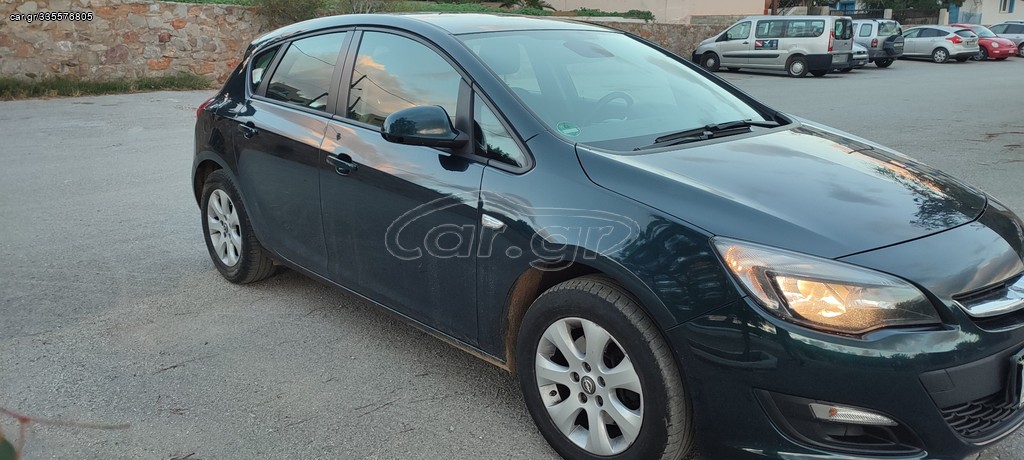 Opel Astra 2015 1.6 cdti diesel 