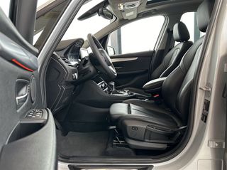 Bmw 218 Gran Tourer 2016 (218d Gran Tourer Sport Line 7seats)-thumb-7
