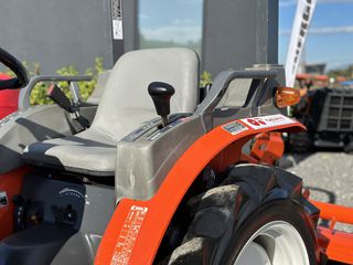 Αμπελουργικά Τρακτέρ Kubota 2025 GB18 | 4x4 | 25Hp | ΠΑΟΥΡΗΣ-thumb-6
