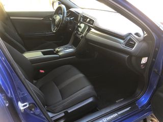 Honda Civic 2018 1,6 DIESEL AYTOMATO ELEGANCE HATCHBACK-thumb-3