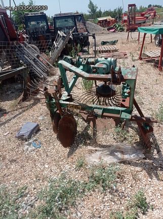 Tractor potato harvester '10