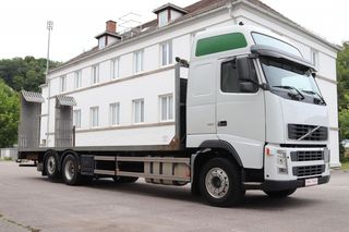 Volvo '04 FH 420