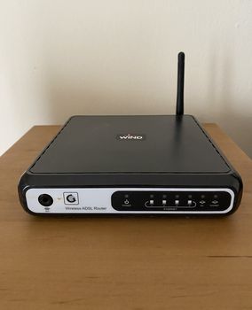 ADSL Modem Router Wi-Fi
