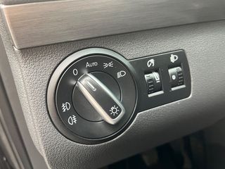 Volkswagen Touran 2011 ----7-ΘΕΣΕΙΣ/ΝΑVI/CRUISE/FULL SERVICE-thumb-32