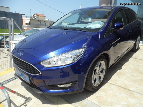 Ford Focus '16 ECOBOOST NAVI-PDC