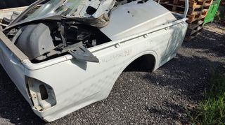 Καρότσα dmax -thumb-1