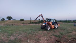 Καταστροφείς Χόρτων/Κλαδιών New Holland 2007 Τ Μ.165-thumb-3