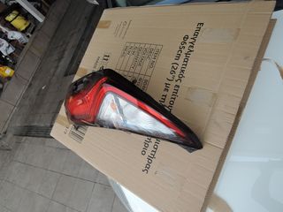 TOYOTA AYGO 2018 ΠΙΣΩ ΔΕΞΙ ΦΑΝΑΡΙ LED ΣΑΝ ΚΑΙΝΟΥΡΓΙΟ -thumb-1
