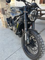 Husqvarna Svartpilen 2022