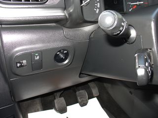 Citroen C3 2017 1.2 βενζίνη 82ps FEEL + GPS!!!-thumb-23