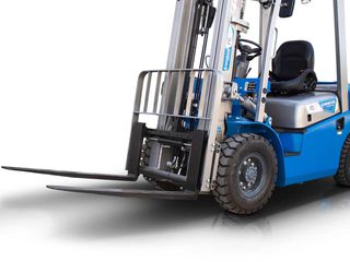 Graecus 2024 Κλάρκ 2.5Τ FD25 diesel Stage V / πλάγια μετατόπι-thumb-7