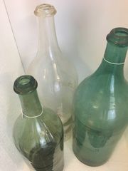 Φυσητό γυαλί μπουκάλες 