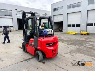 Nissan 2000 ΠΡΟΣΦΟΡΑ ΑΠΟ 8.500€ --> 7.000€. Εκδιδει πινακίδες-thumb-3