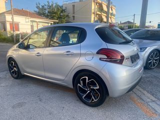 Peugeot 208 2015  1.6 BlueHDi 100 Allure-thumb-6