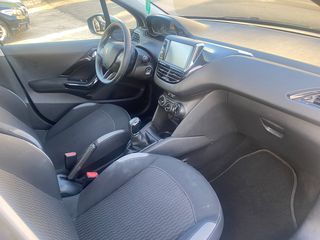 Peugeot 208 2015  1.6 BlueHDi 100 Allure-thumb-10