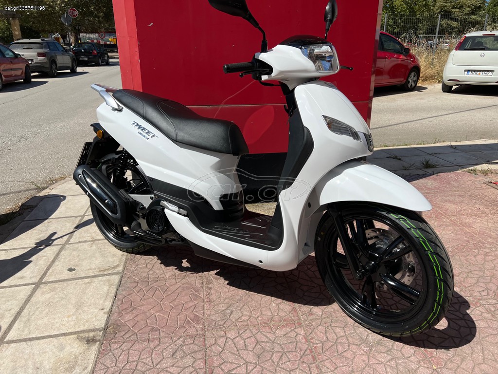 Peugeot Tweet 2022 top box
