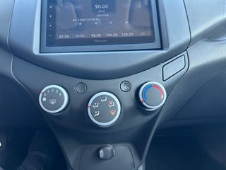 Chevrolet Spark 2013-thumb-23