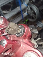 Εγκέφαλος με κλειδαριές από Kawasaki ER 6f-thumb-5