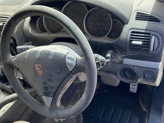 Porsche cayenne S-thumb-7
