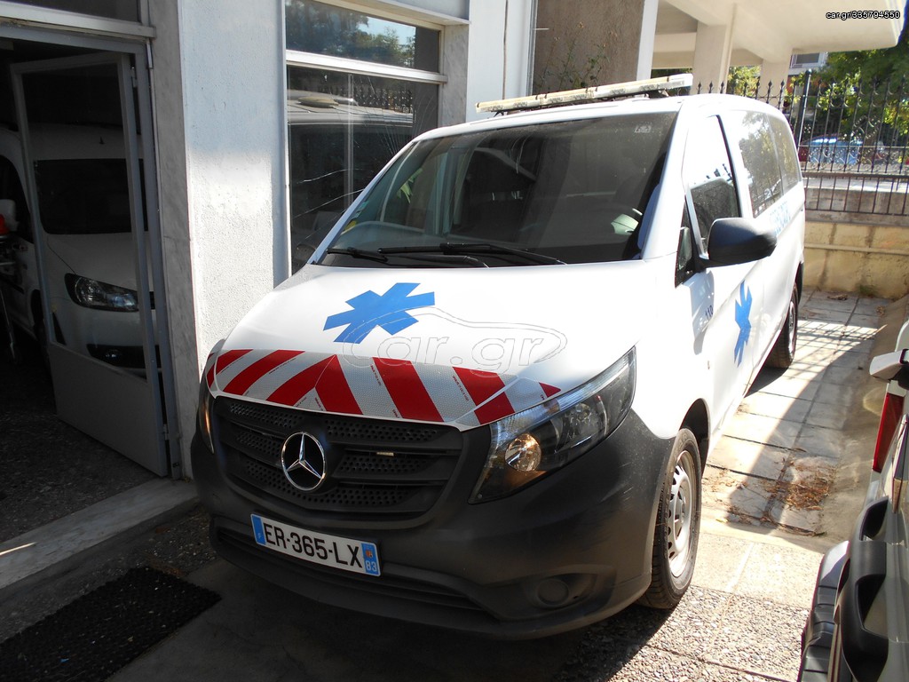 Ασθενοφόρο Mercedes-Benz 2017 VITO 116