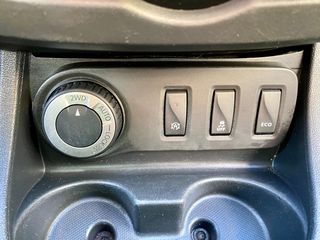 Dacia Duster 2017 4WD-130HP-NAVI-CAMERA-LEATHER-thumb-21