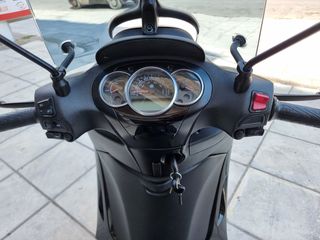 Piaggio Beverly 300i 2016 ΜΑΤ ΧΡΩΜΑ-ΑΡΙΣΤΗ ΚΑΤΑΣΤΑΣΗ!!-thumb-11