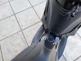 Piaggio Beverly 300i 2016 ΜΑΤ ΧΡΩΜΑ-ΑΡΙΣΤΗ ΚΑΤΑΣΤΑΣΗ!!-thumb-13
