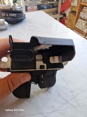 ΚΛΕΙΔΑΡΙΆ ΜΠΑΓΑΖ VW GOLF 7-thumb-1
