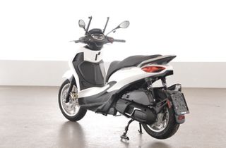 Piaggio Beverly 310 2026 HPE EURO 5+ 4 ΕΤΗ ΕΓΓΥΗΣΗΣ ΔΩΡΕΑΝ-thumb-1