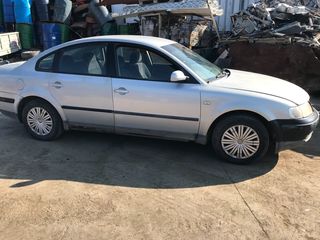 VOLKSWAGEN PASSAT-thumb-3