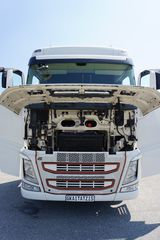 Volvo 2014 FH460 4X2 EURO 6 - ADR-thumb-84