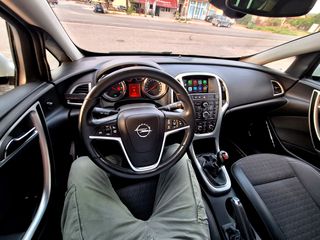 Opel Astra 2012 GTC 1.7CDTI 167HP COSMO LED-thumb-17