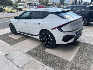 Kia EV6 2025 GT-thumb-3