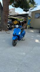 Vespa GTS 300 2022 Supersport-thumb-1