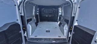 Opel Combo 2016 Van L2H2 2,4t 1.6 Diesel MAXXI-thumb-13
