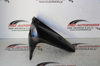 Φτερό Πίσω  YAMAHA YZF R125 (RE40,RE39) (2020-...)