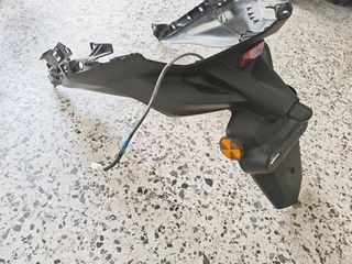 Πίσω Φτερό Yamaha Χ-max 2023+