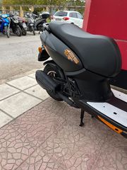 Peugeot Streetzone 2023 NAKED 50 4S-thumb-11