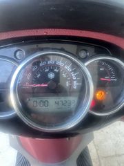 Piaggio Beverly 350 2013 SportTuring-thumb-12