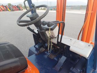 Toyota 1990-thumb-9