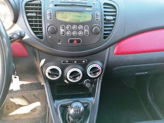 Hyundai i 10 2010 DIESEL-thumb-11