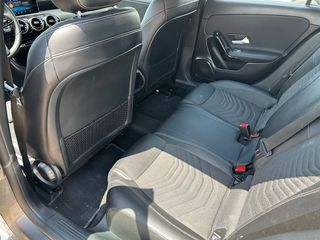 Mercedes-Benz A 180 2019 AUTOMATIC-thumb-9