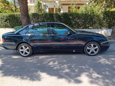 Mercedes-Benz E 240 '02  V6 Sonderedition Blau τέλη 24