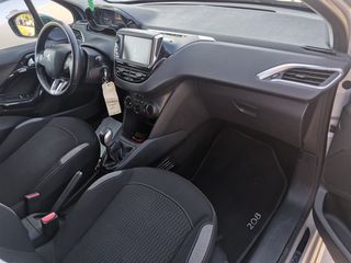 Peugeot 208 2016 ALLURE_NAVI_αισθητήρες-thumb-17